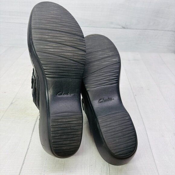 Clarks Womens Delana Amber Clog Black Patent Leather Shoes Slip On Size 8.5 - Picture 10 of 11